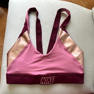 NWOT Nike Sports Bra